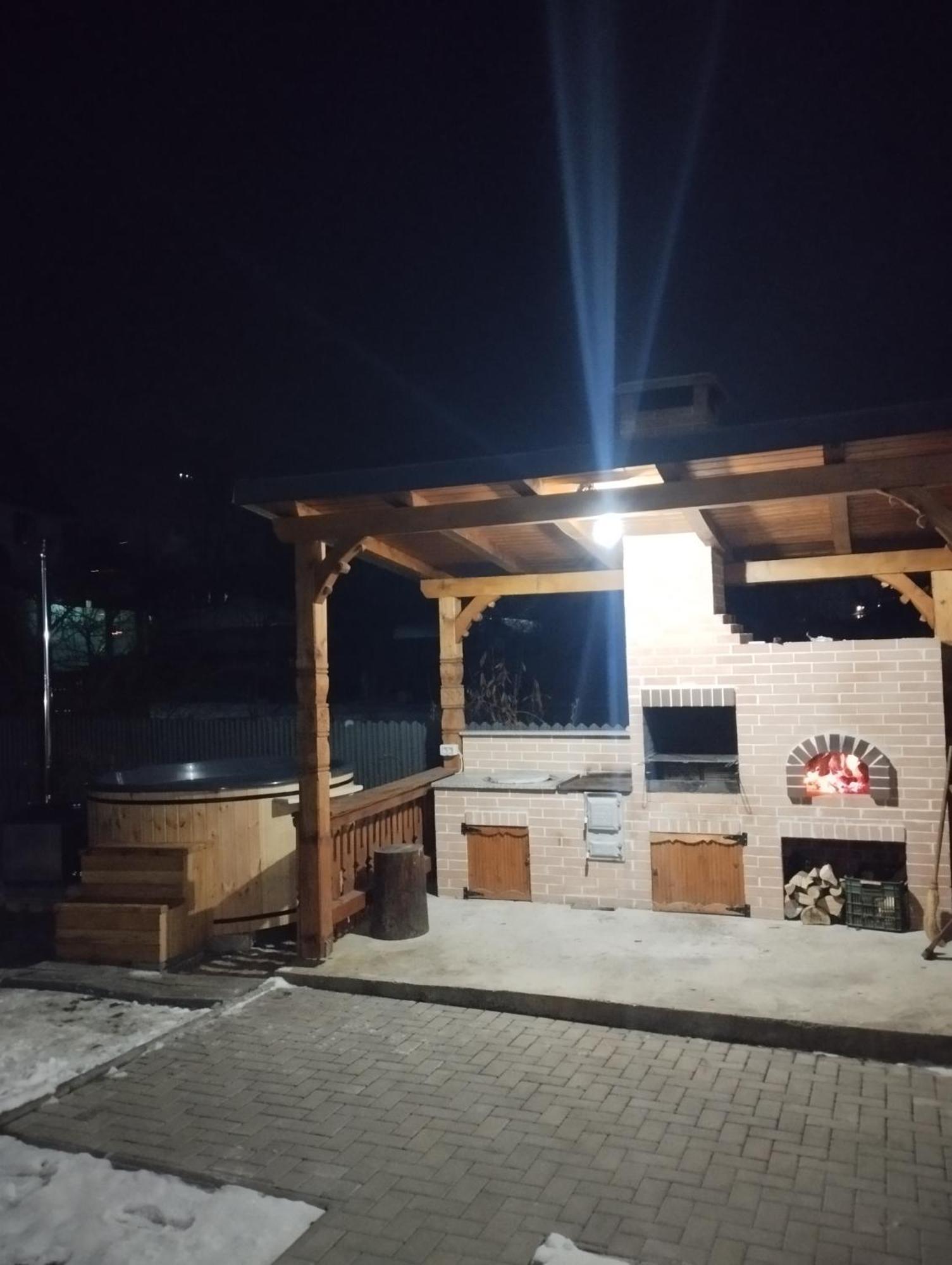 فيلا Casa Edy Vişeu de Sus المظهر الخارجي الصورة